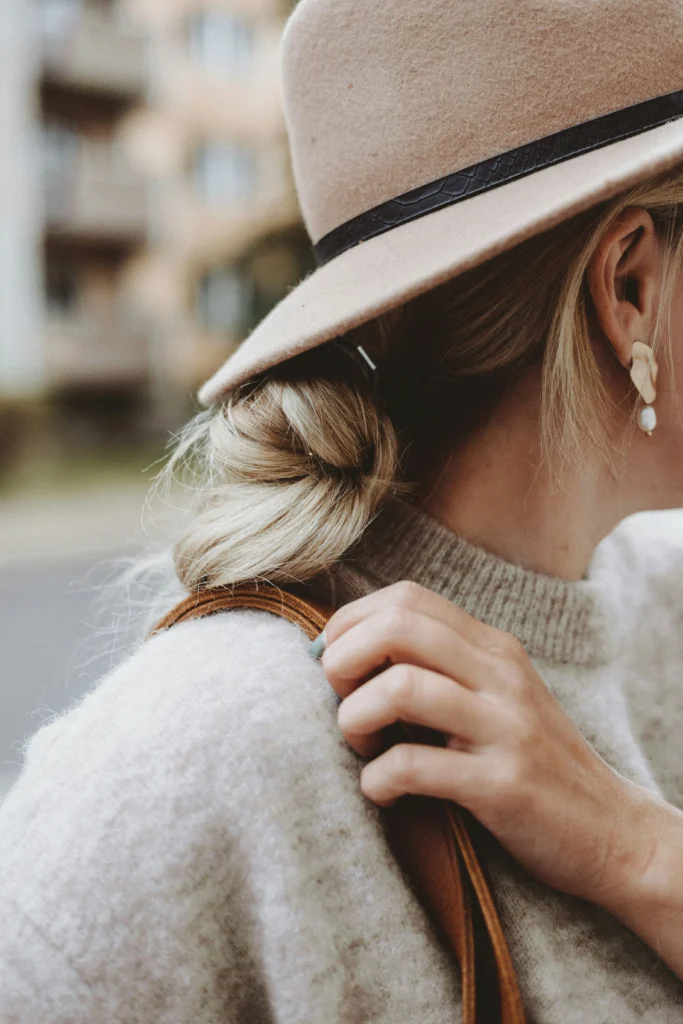 ellie-ellien-RHxEwq2QD3w-unsplash